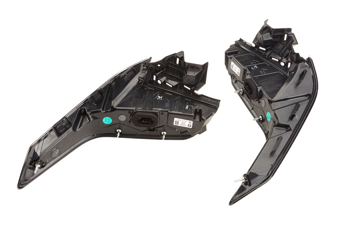 CT4 Darkened Taillamp Package – 404 Parts