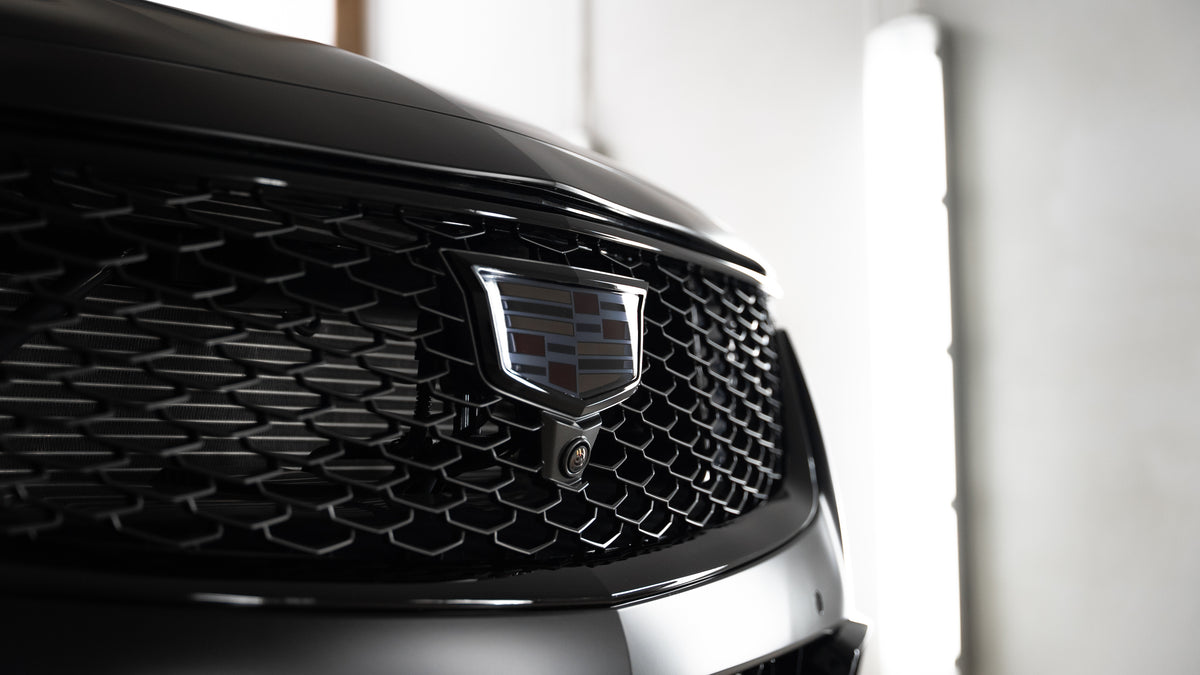 新品　BRIEFING WS LOGO LINE HIGHNECK RF S 2020–2026 Cadillac CT5, CT5-V, Blackwing UGN-Compatible